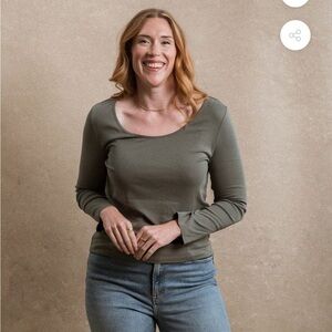 NWOT - Neuflora Kelia Long Sleeve - Dusty Sage